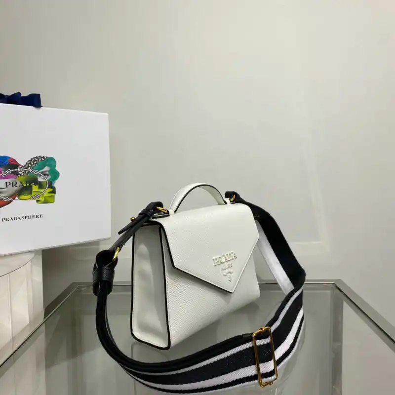 Prada Bag 2204DJ0067