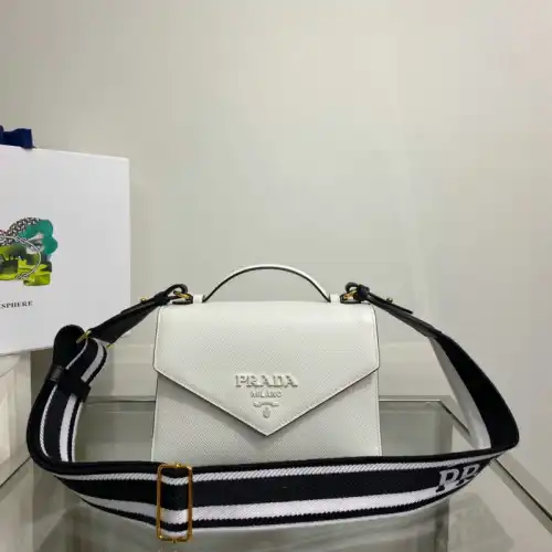 Prada Bag 2204DJ0067