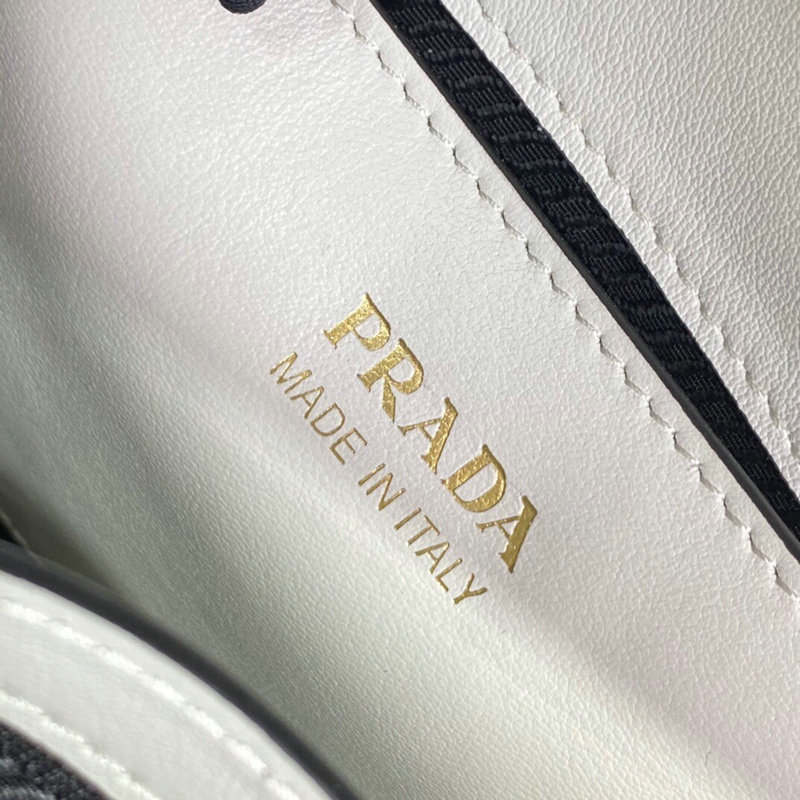 FASH Prada Bag 2204DJ0067