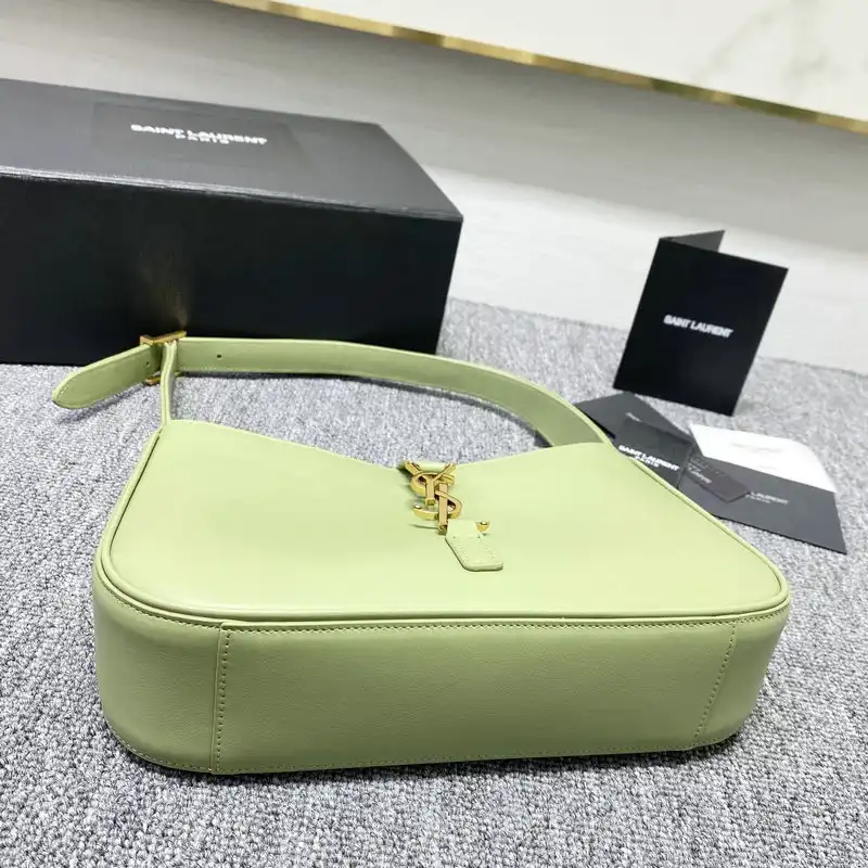 YSL Bag 2204HS0051