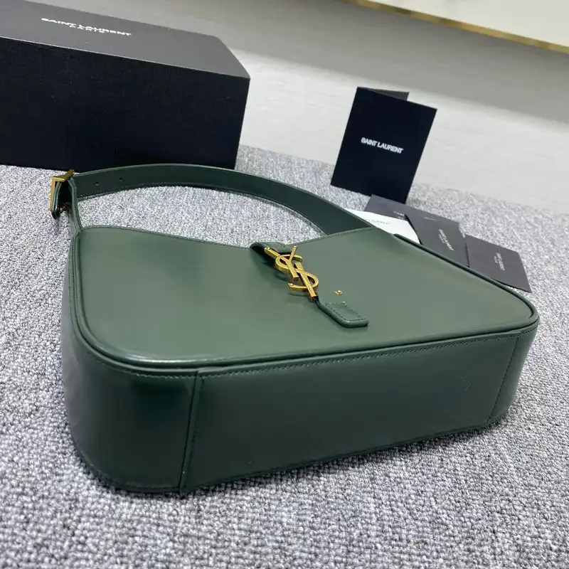 YSL Bag 2204HS0057