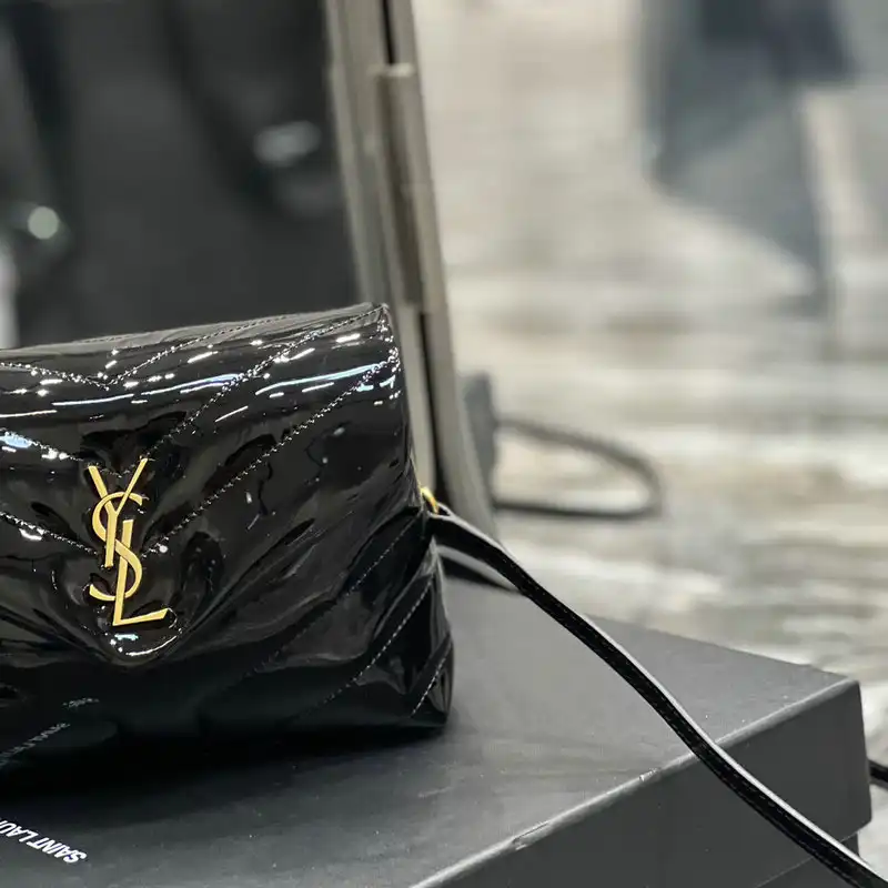 YSL Bag 2204HS0078