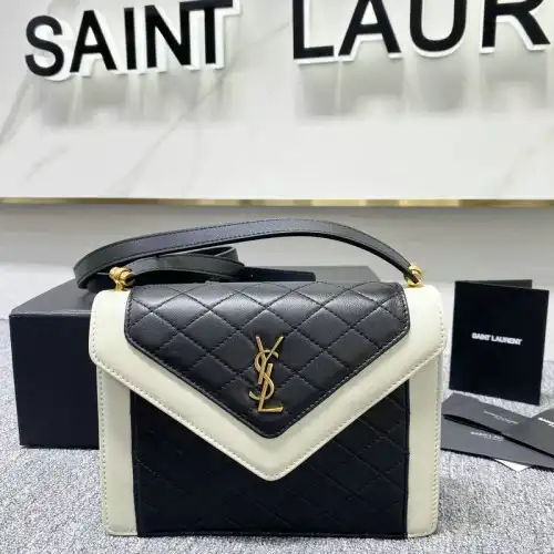 YSL Bag 2204HS0105