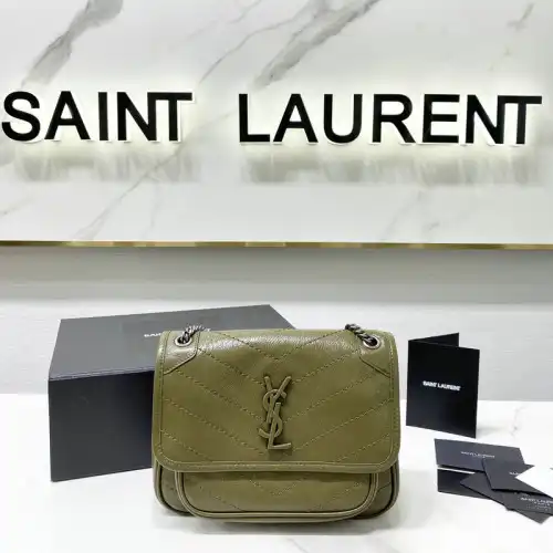 YSL Bag 2204HS0112