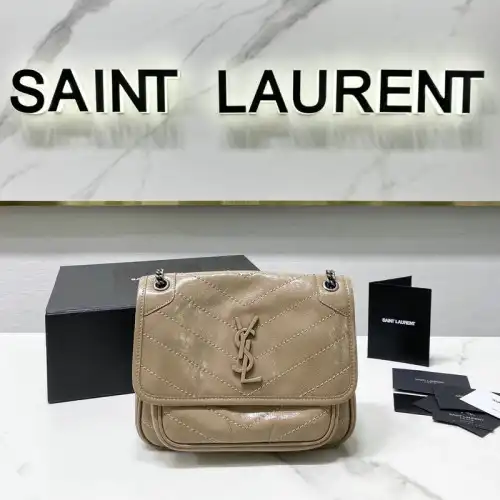 YSL Bag 2204HS0113