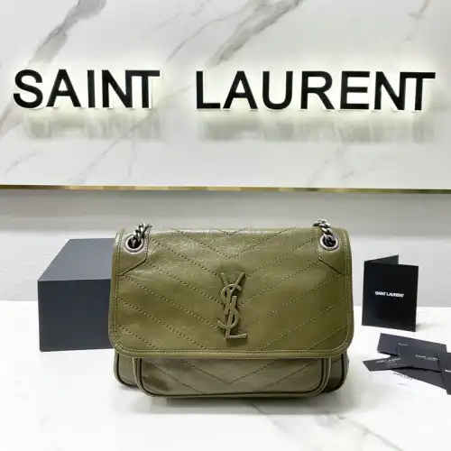 YSL Bag 2204HS0124