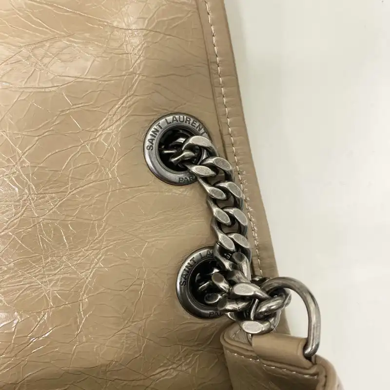 YSL Bag 2204HS0126