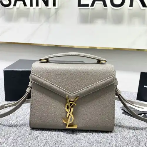 YSL Bag 2204HS0174