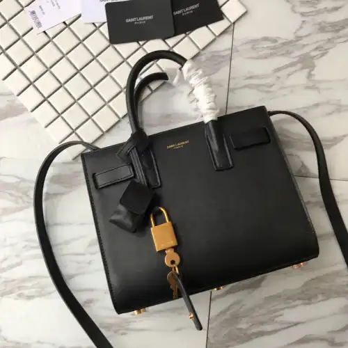 YSL Bag 2204HS0218