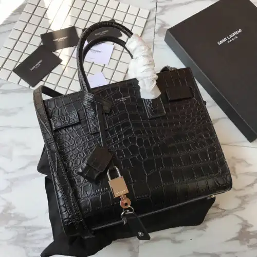 YSL Bag 2204HS0221