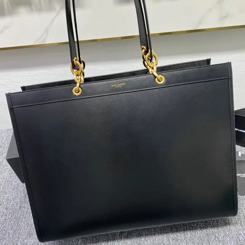 YSL Bag 2204HS0228