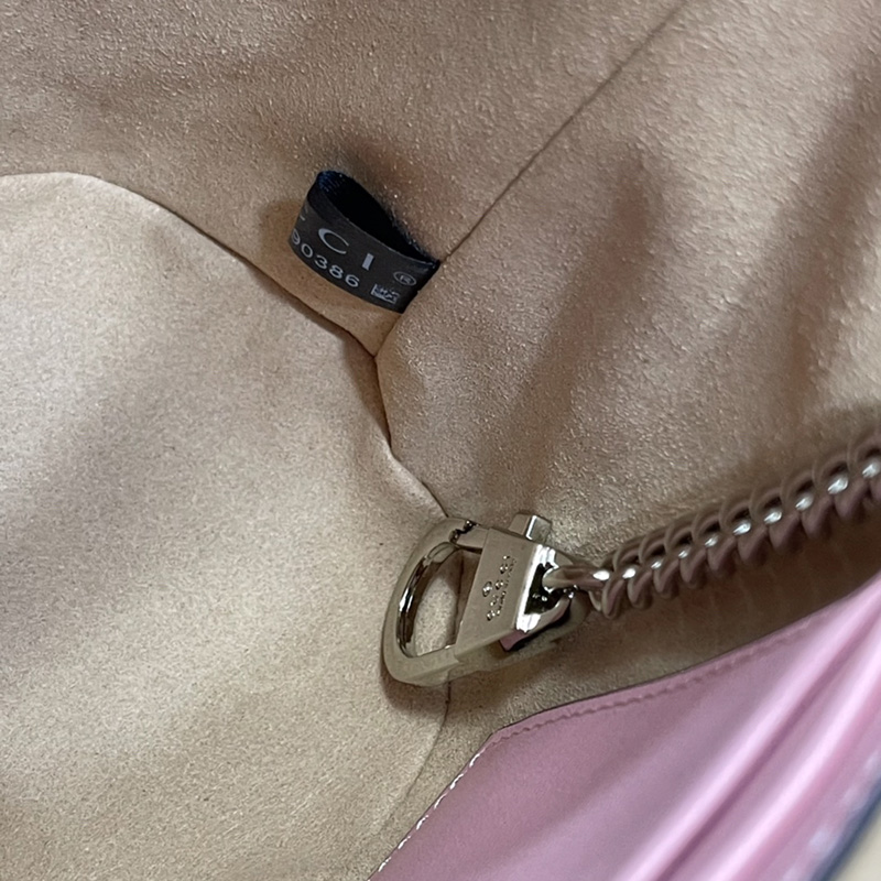 FASH Gucci Bag 2204HT0027