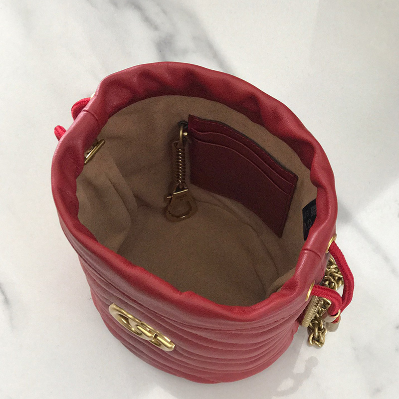 FASH Gucci Bag 2204HT0029