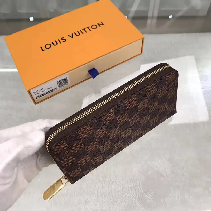 Fashionrepsfam ru LV Bag 2204HT0030