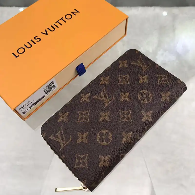 FASH LOUIS VUITTON Bag 2204HT0034