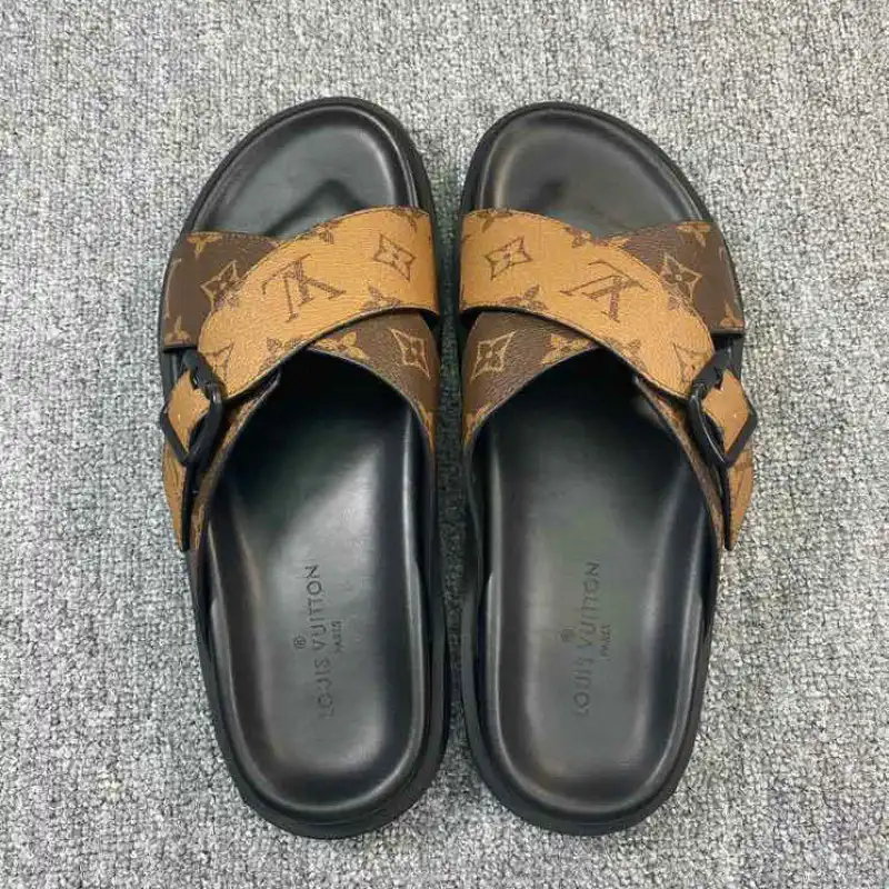 LV Shoes 2204PZ0003