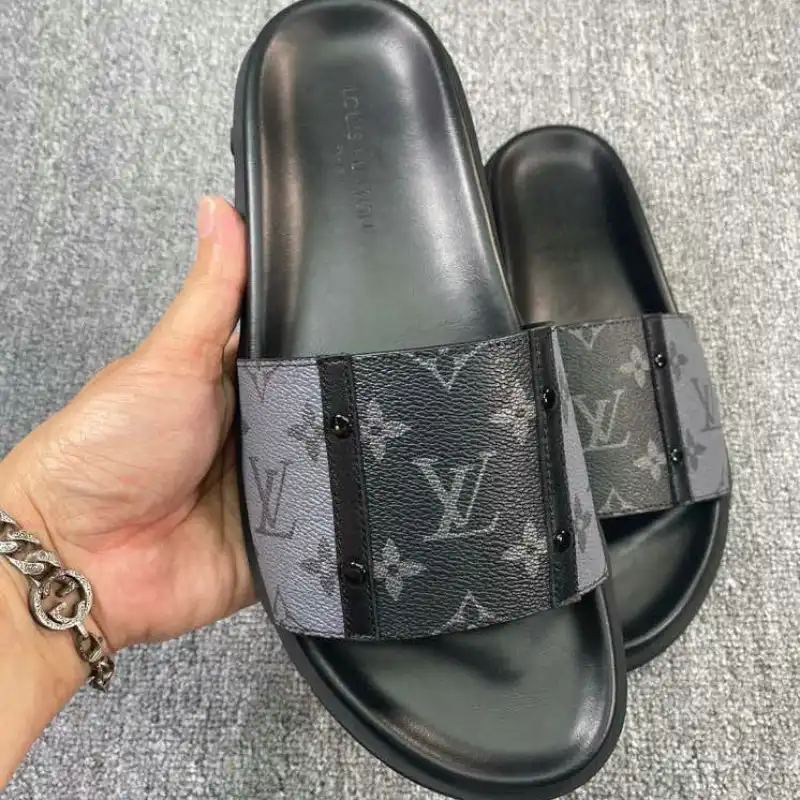 Official Brother Sam LV Shoes 2204PZ0008