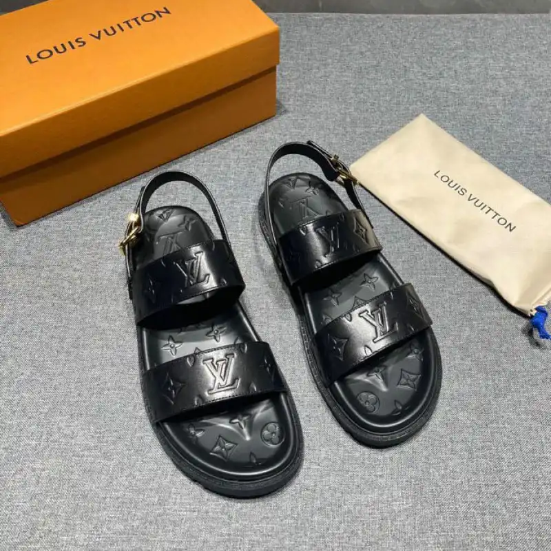 LV Shoes 2204PZ0035