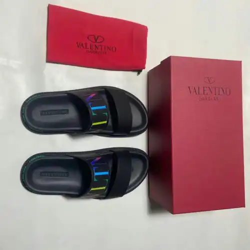 Valentino Shoes 2204PZ0060