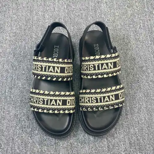 Faux Gucci Shoes 2204PZ0072