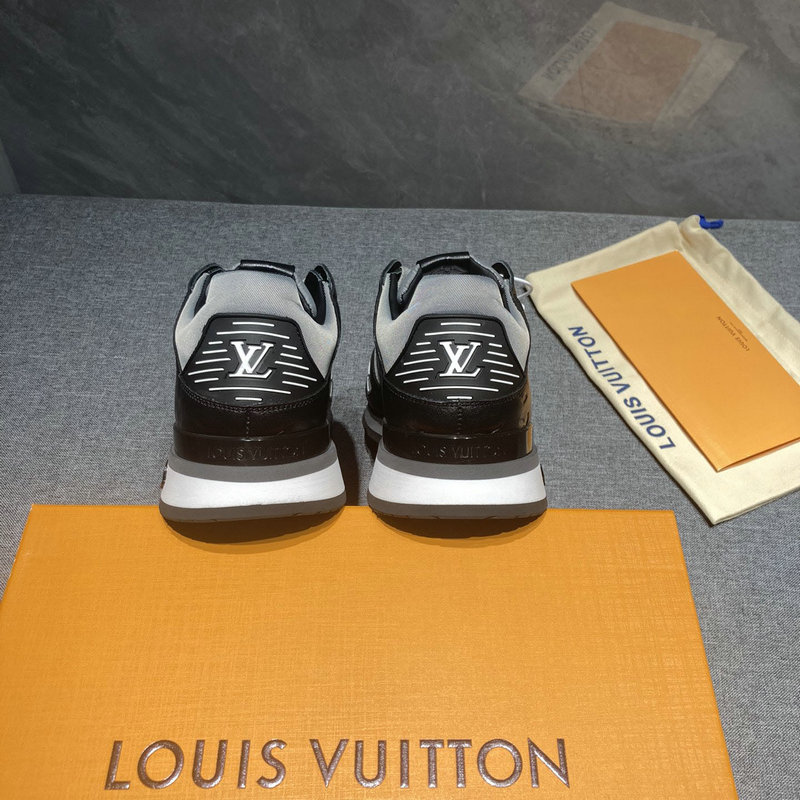 LV Shoes 2204PZ0131