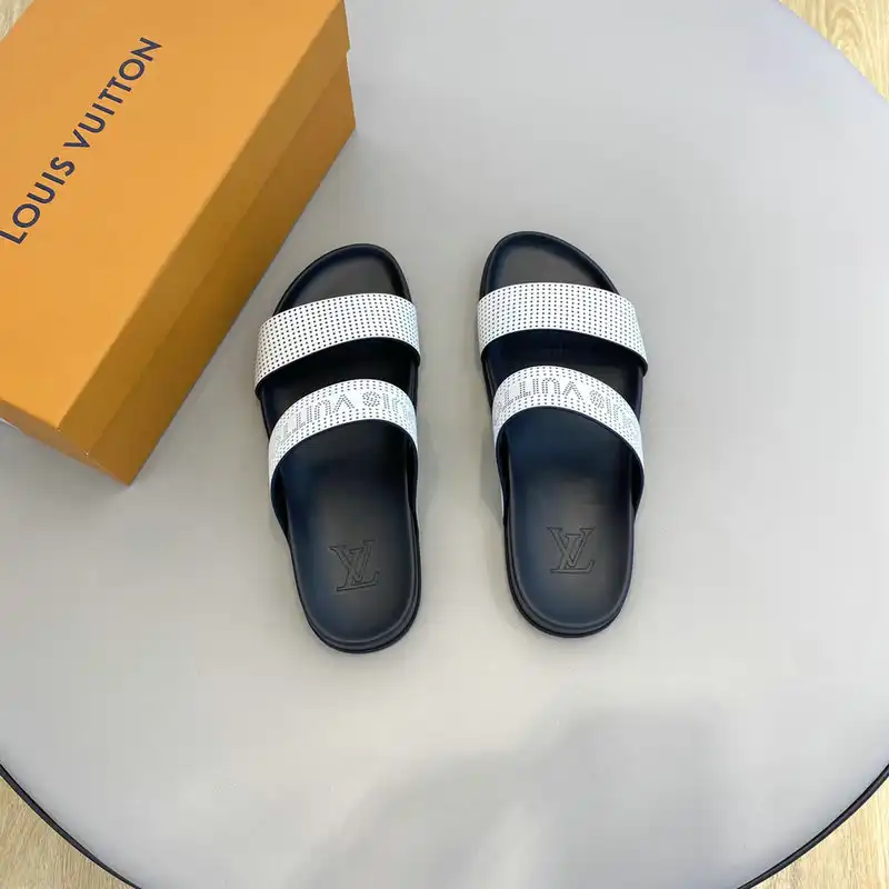 Fashionrepsfam ru LV Shoes 2204PZ0151