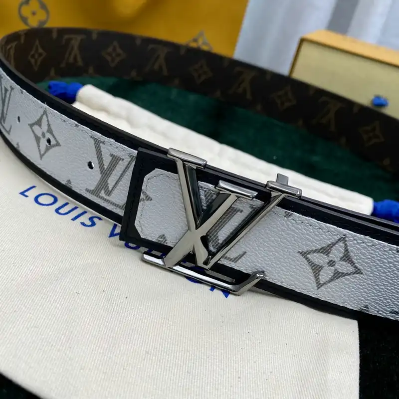 Official FashionRep LV Belts 2204XA0008