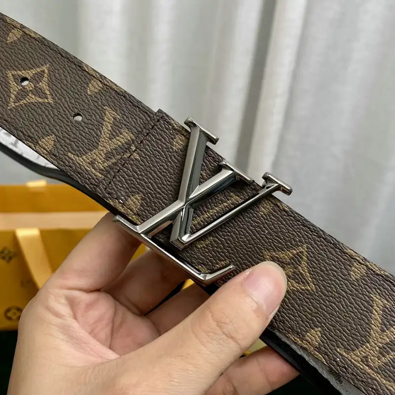 Official FashionRep LV Belts 2204XA0008