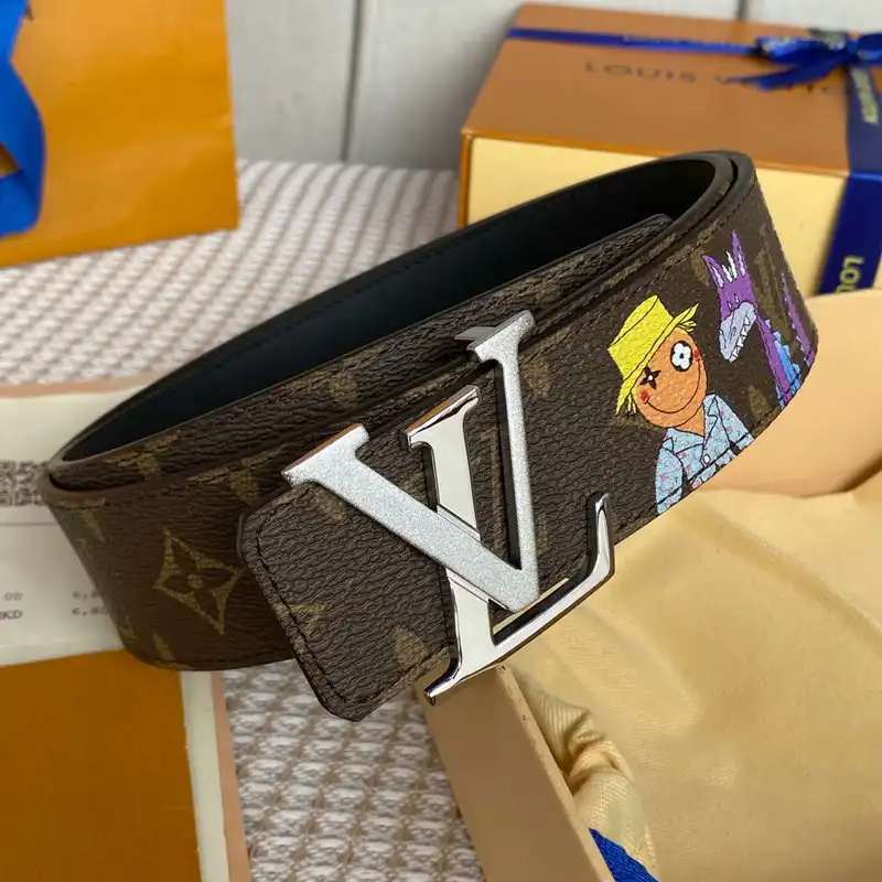 LV Belts 2204XA0025