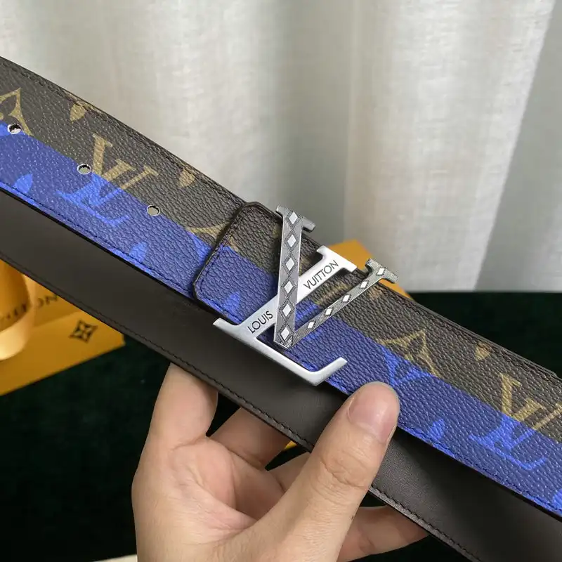 LV Belts 2204XA0029