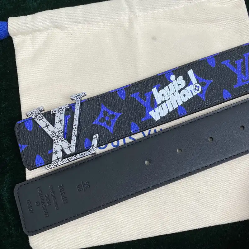 LV Belts 2204XA0064