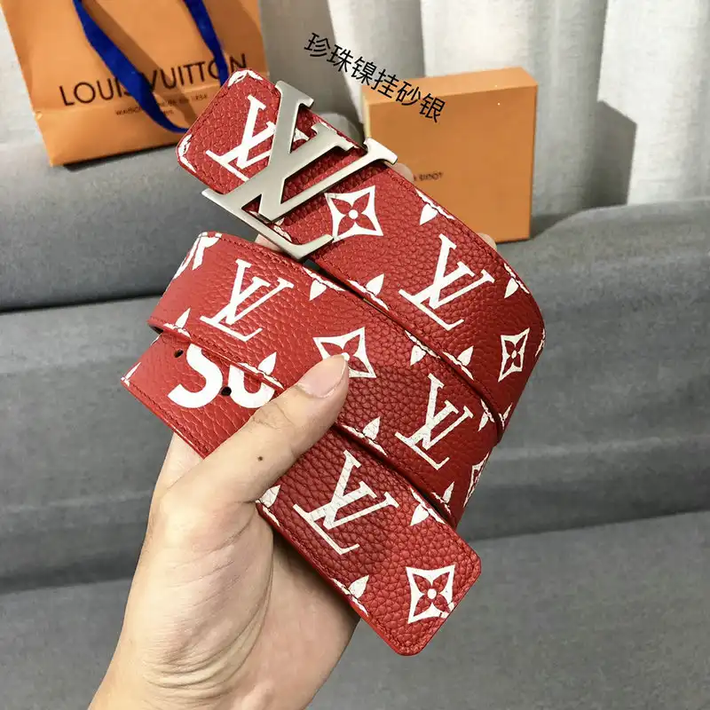 LV Belts 2204XA0066