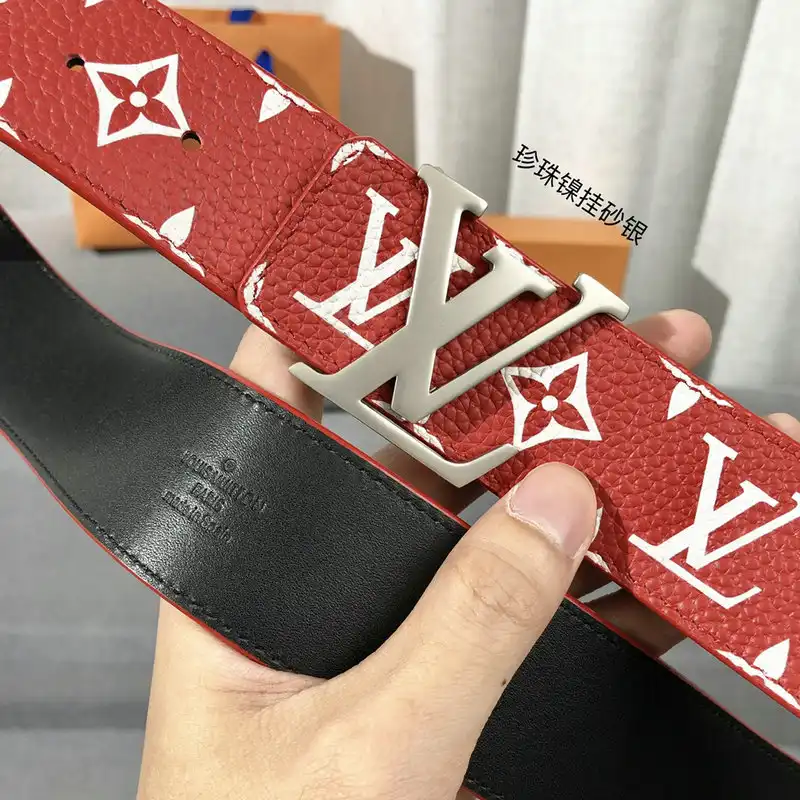 LV Belts 2204XA0066