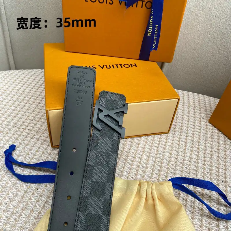 LV Belts 2204XA0108