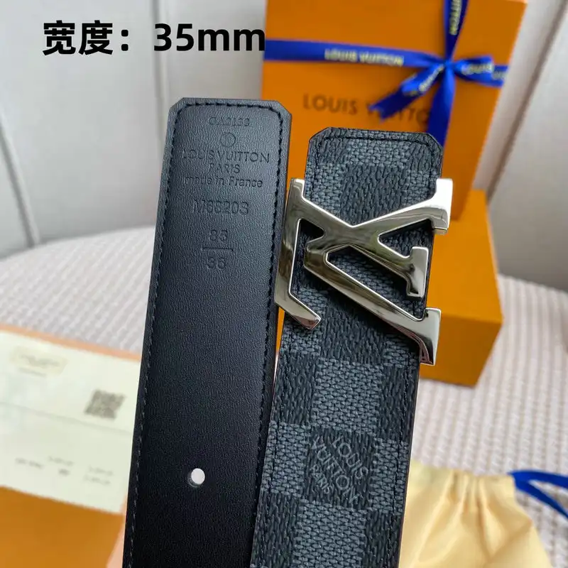 LV Belts 2204XA0109