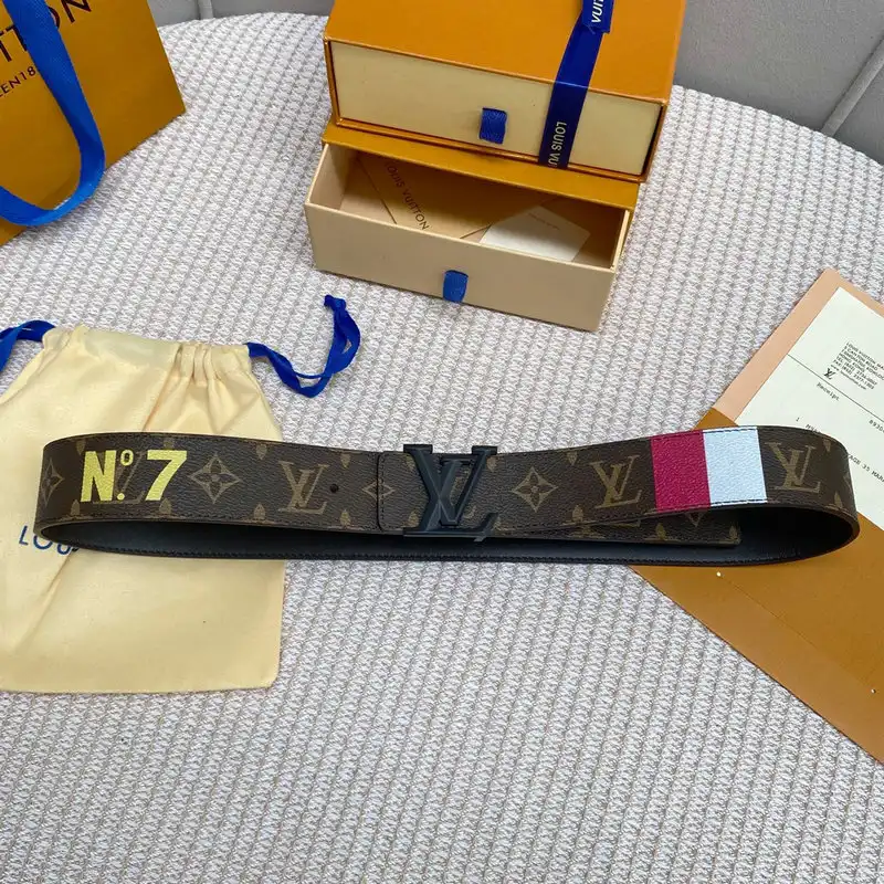 LV Belts 2204XA0128