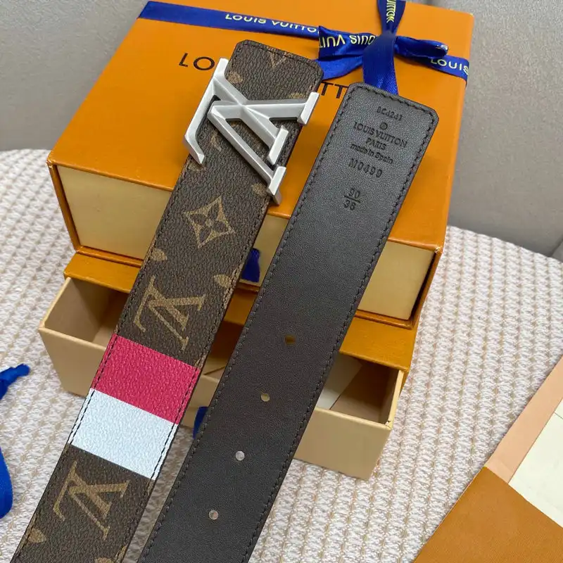 LV Belts 2204XA0129