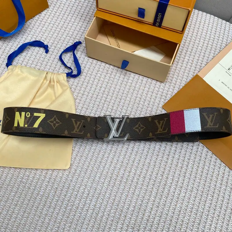 LV Belts 2204XA0129