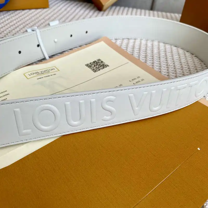 LV Belts 2204XA0135