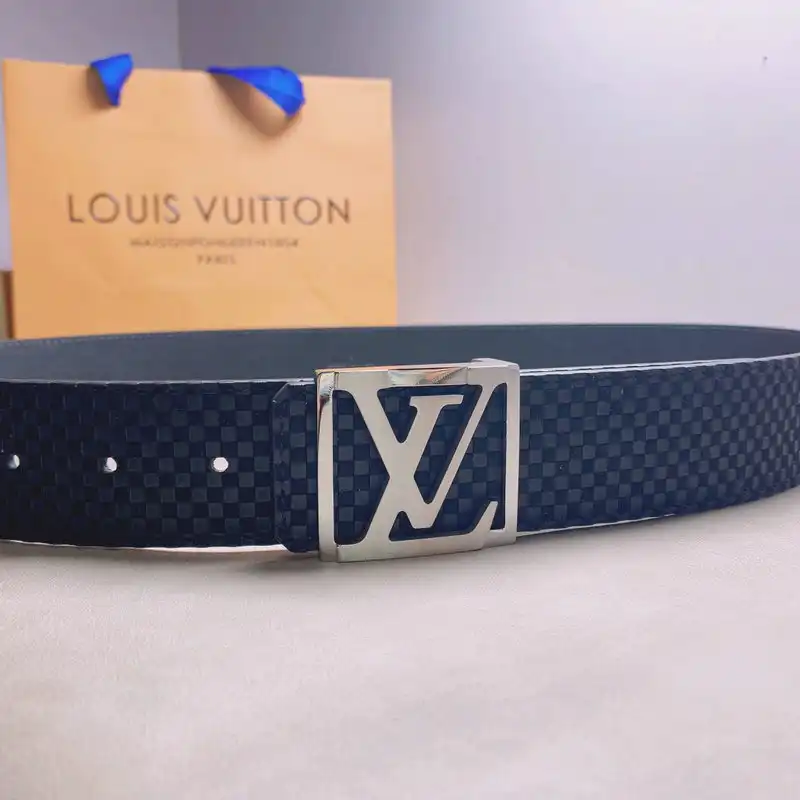 LV Belts 2204XA0151