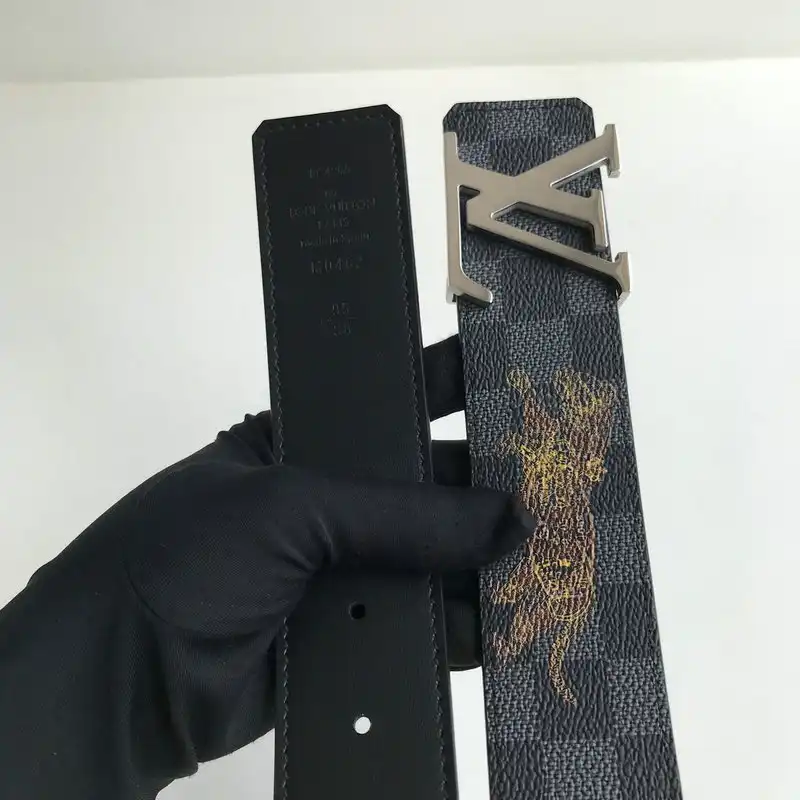 LV Belts 2204XA0170