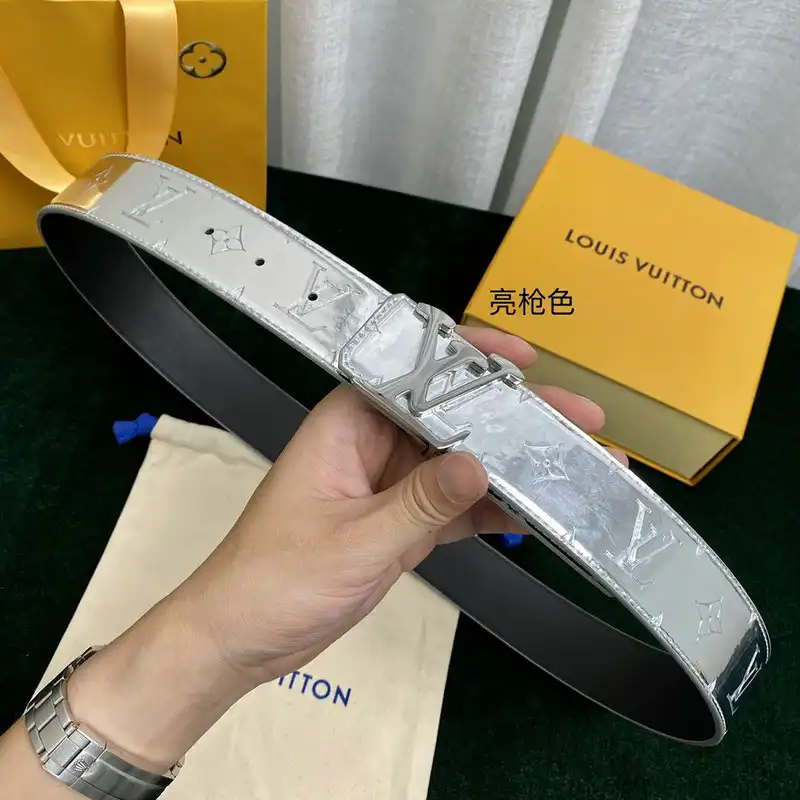 LV Belts 2204XA0191