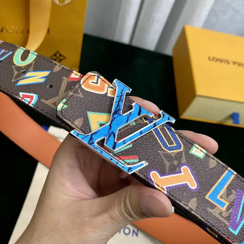 LV Belts 2204XA0192