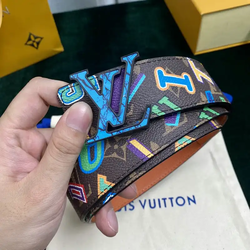 LV Belts 2204XA0194