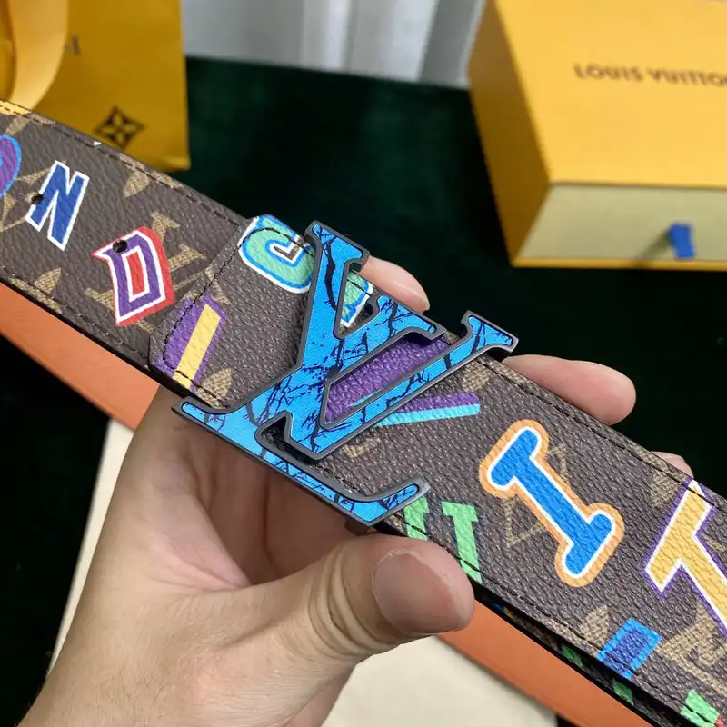 LV Belts 2204XA0194