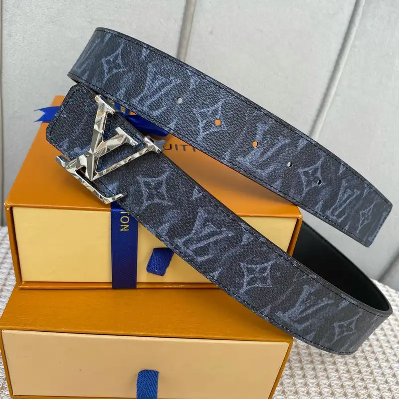 LV Belts 2204XA0214