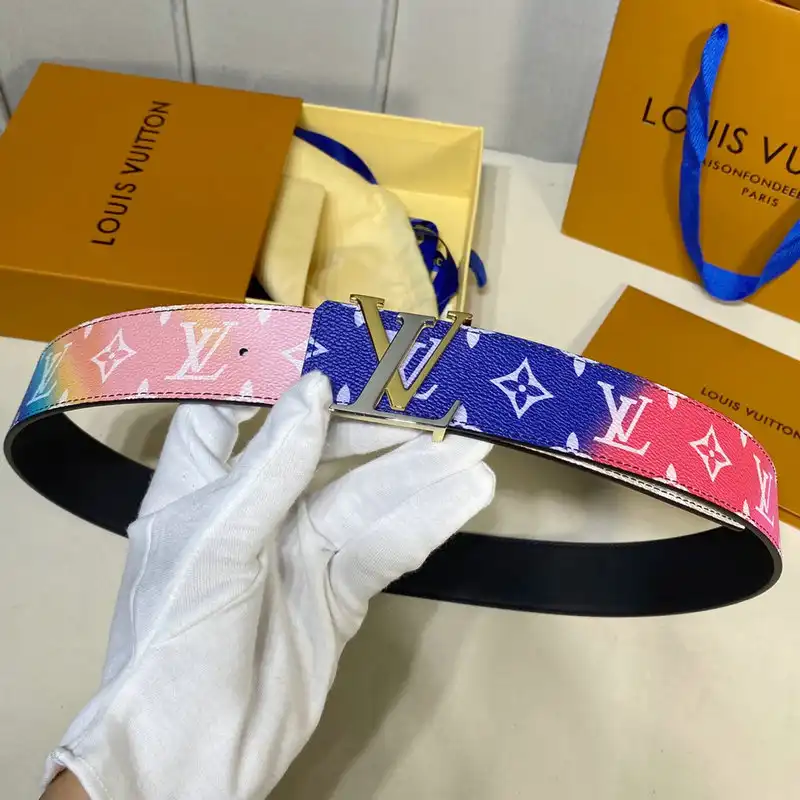 LV Belts 2204XA0235