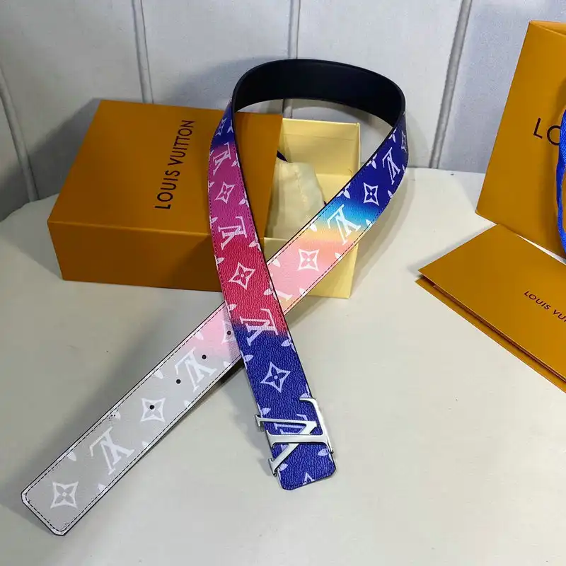 LV Belts 2204XA0236