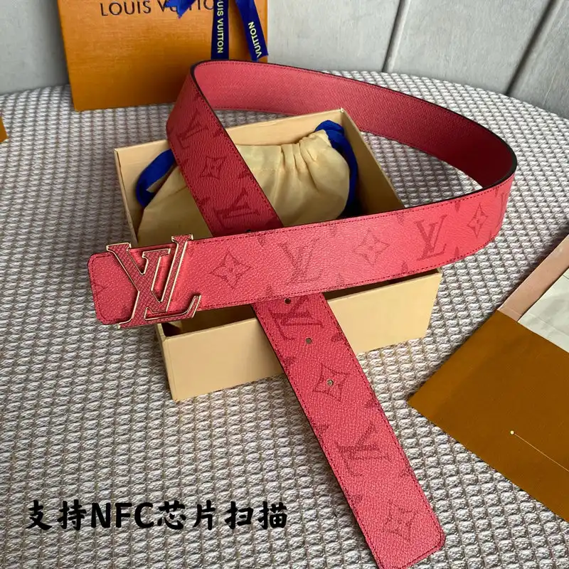 LV Belts 2204XF0014