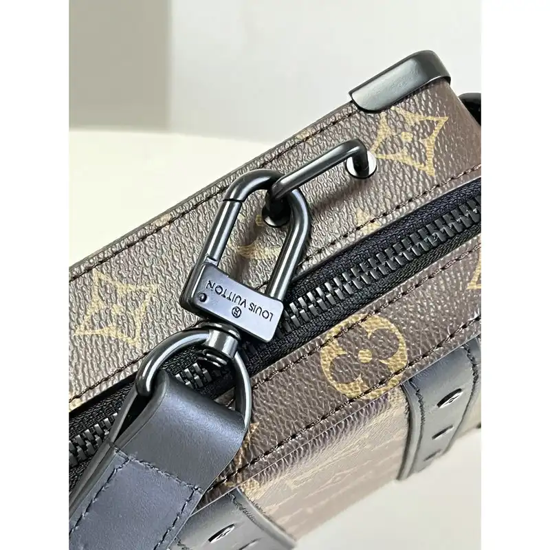 Fashionrepsfam ru LV Bag 2204YA0009